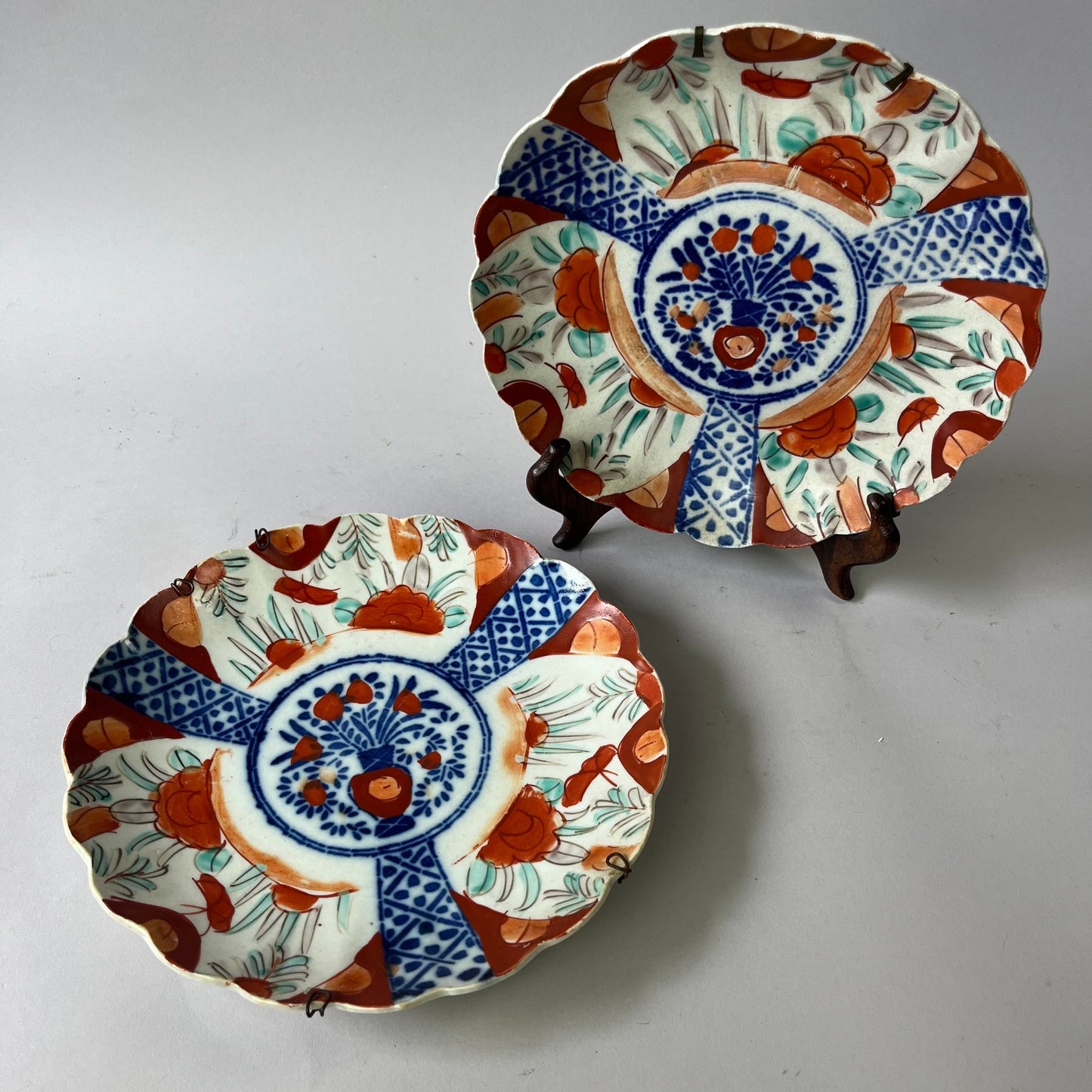 A Fine Set of 19th-Century Japanese Imari Plates | c.1850–1870