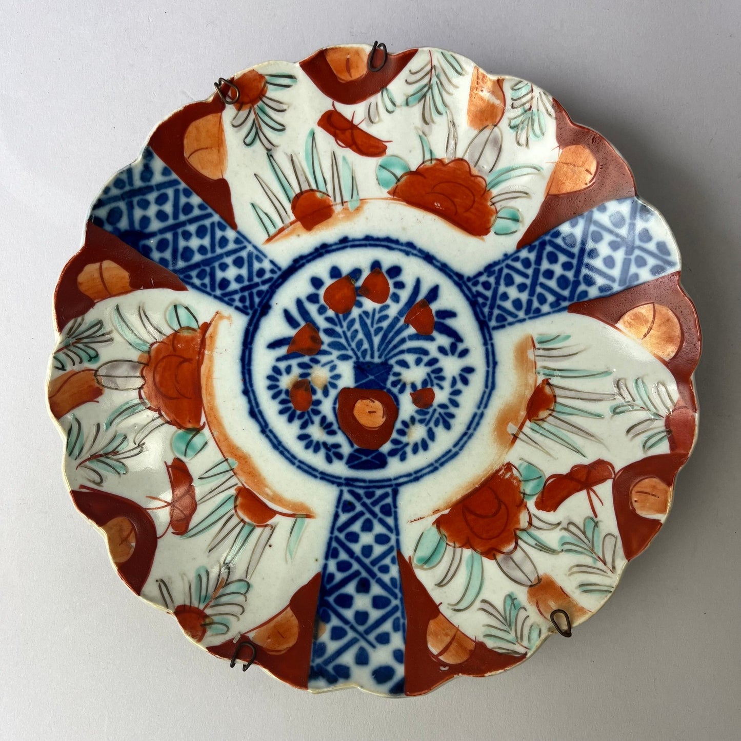 A Fine Set of 19th-Century Japanese Imari Plates | c.1850–1870